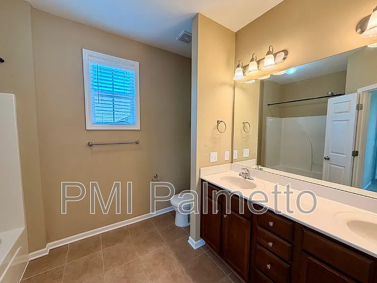 6877 Pennington Rd — Photo 17