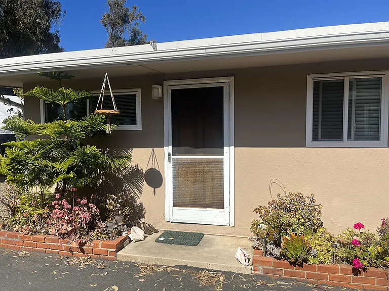 717 S Cedros Ave — Photo 13