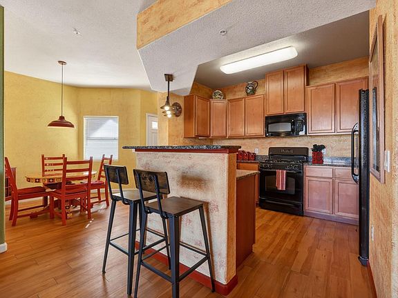 5th image of 900 Moon Cir Unit 937