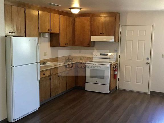 3rd image of 250 S Wood Ave #9
