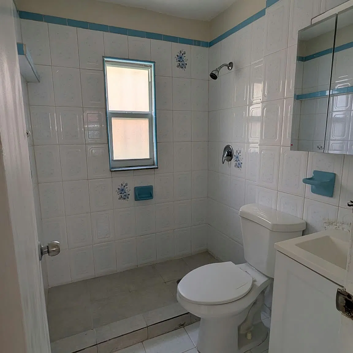 3 bed, 3000 sqft, $3,000 — Photo 3