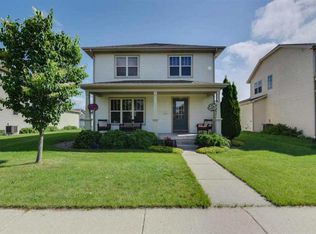 6960 Country Ln, Madison, WI 53719