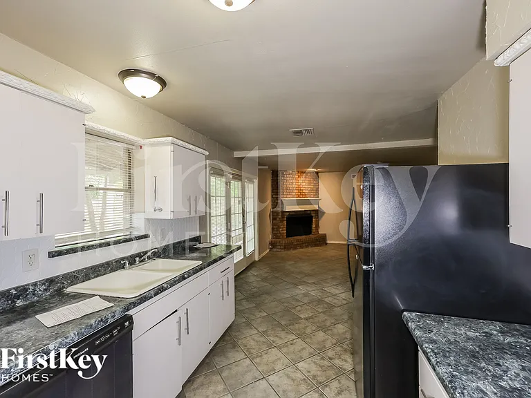 5321 Saddleback Rd — Photo 7