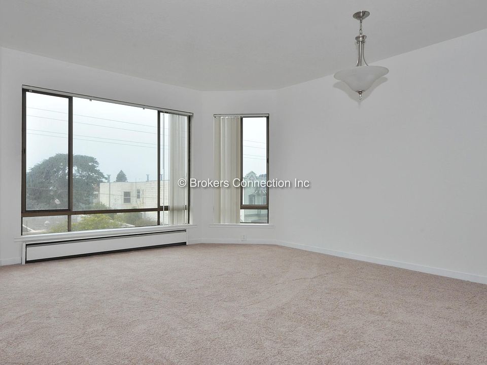 1st image of 1259 25th Ave