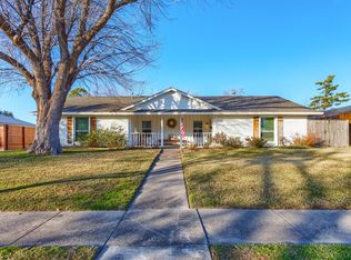 13123 Glenside Dr, Farmers Branch, TX 75234