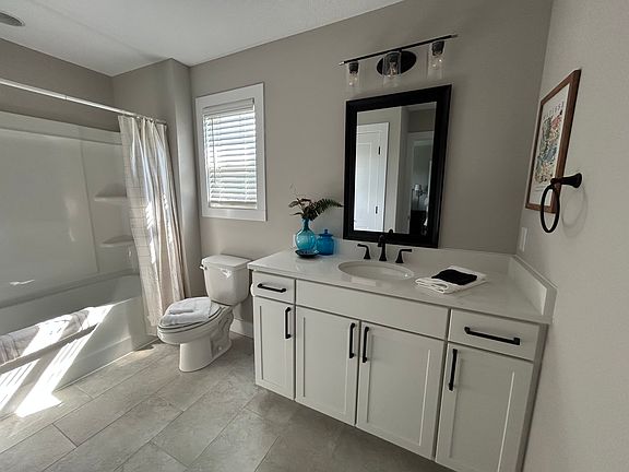 5th image of 514 Alfalfa Way