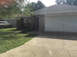 3927 Sunny Manor Cir, Milton, FL 32583