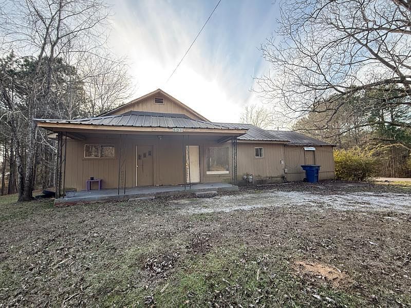 1st image of 603 E Wiygul St