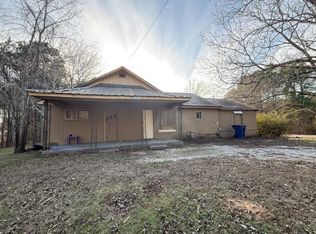 603 E Wiygul St, Fulton, MS 38843