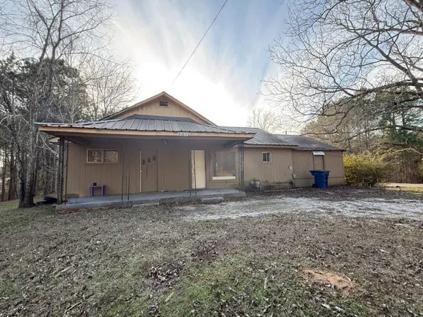 603 E Wiygul St, Fulton, MS 38843