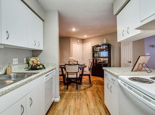 360 N Pebble Creek Ter #440202, Mustang, OK 73064