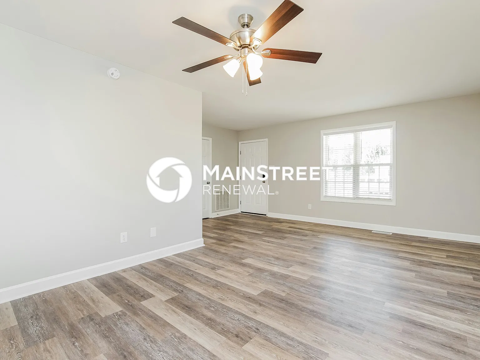 127 Yellow Stone Lane — Photo 4