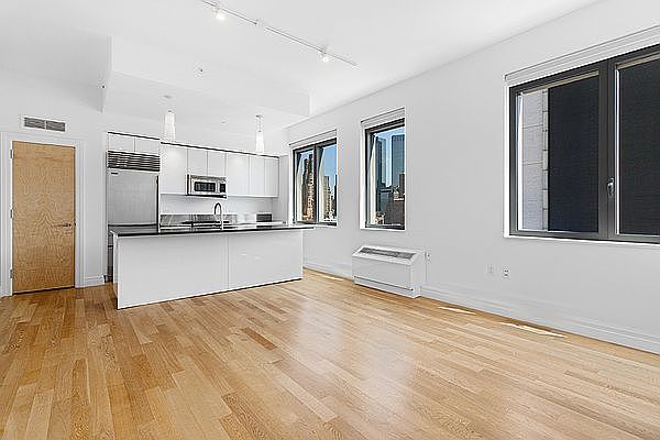 1st image of 554 W 54th St #25D