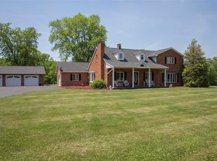 1112 S Clinton Rd, Caseyville, IL 62232