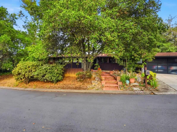 18600 Montpere Way, Saratoga, CA 95070