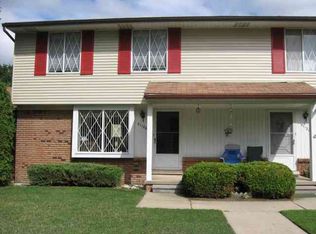 51126 Foster Rd, New Baltimore, MI 48047