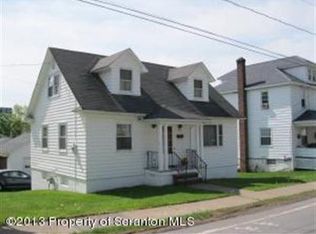 526 Cemetery St, Mayfield, PA