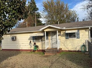 320 S Pine St, Guthrie, OK 73044