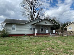 3554 Thomasville Rd, Winston Salem, NC 27107