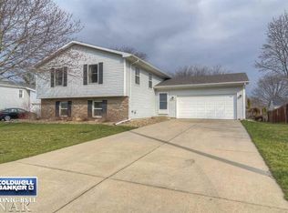 1412 Chadwick Dr, Normal, IL 61761