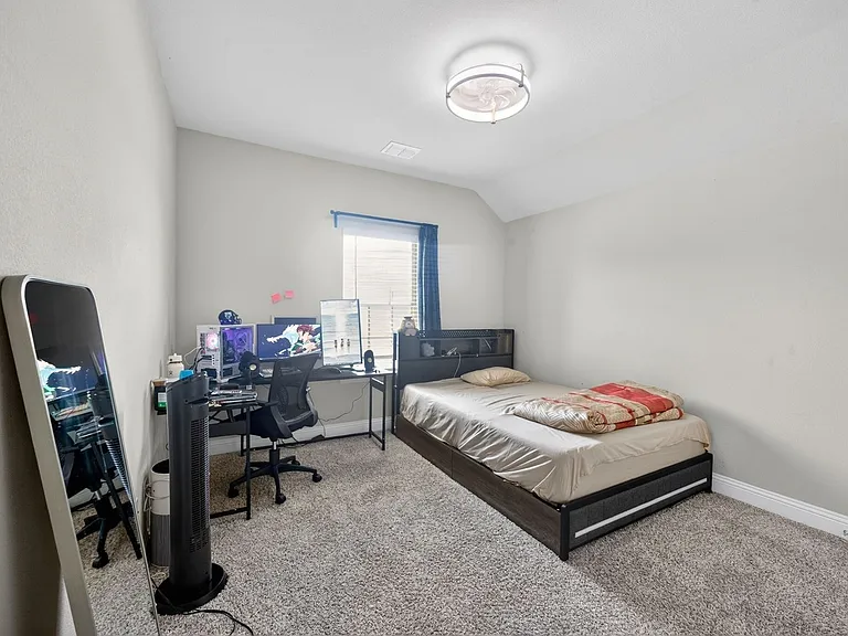 6200 Marigold Dr — Photo 13