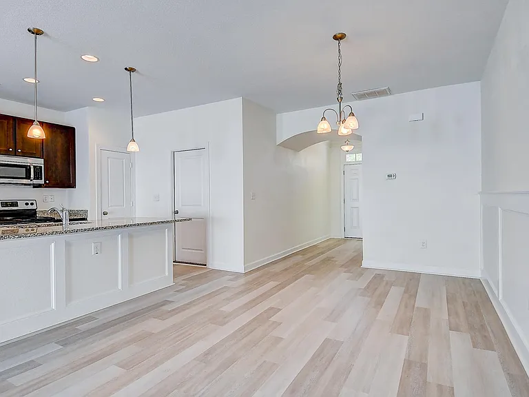 5416 Safe Harbour Way — Photo 4