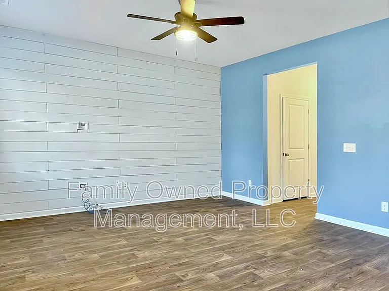 146 Sweet Cherry Ln — Photo 13