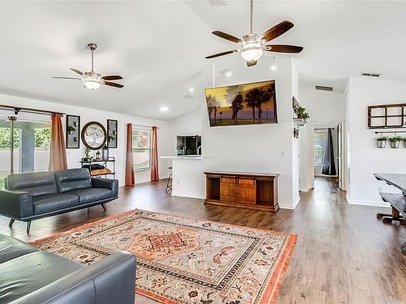 3rd image of 11803 Grand Hills Blvd