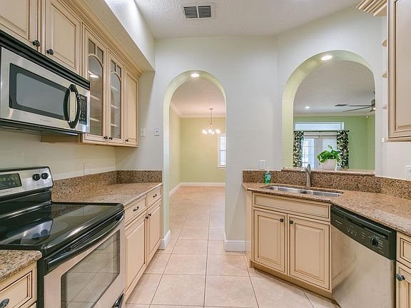5th image of 1790 Kole Pl Unit 102