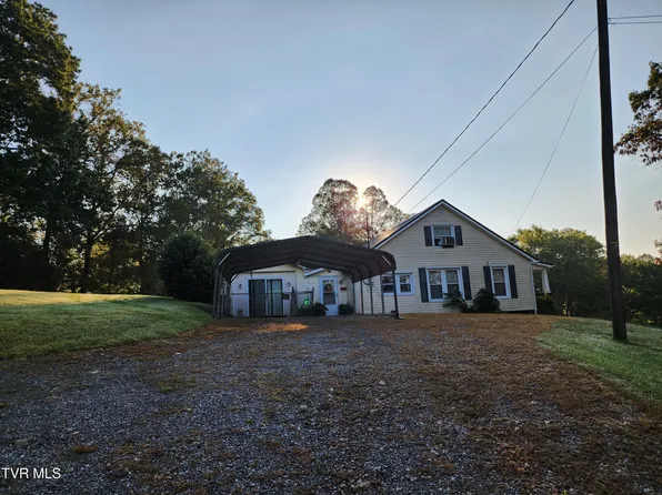 216 E 23rd St N, Big Stone Gap, VA 24219