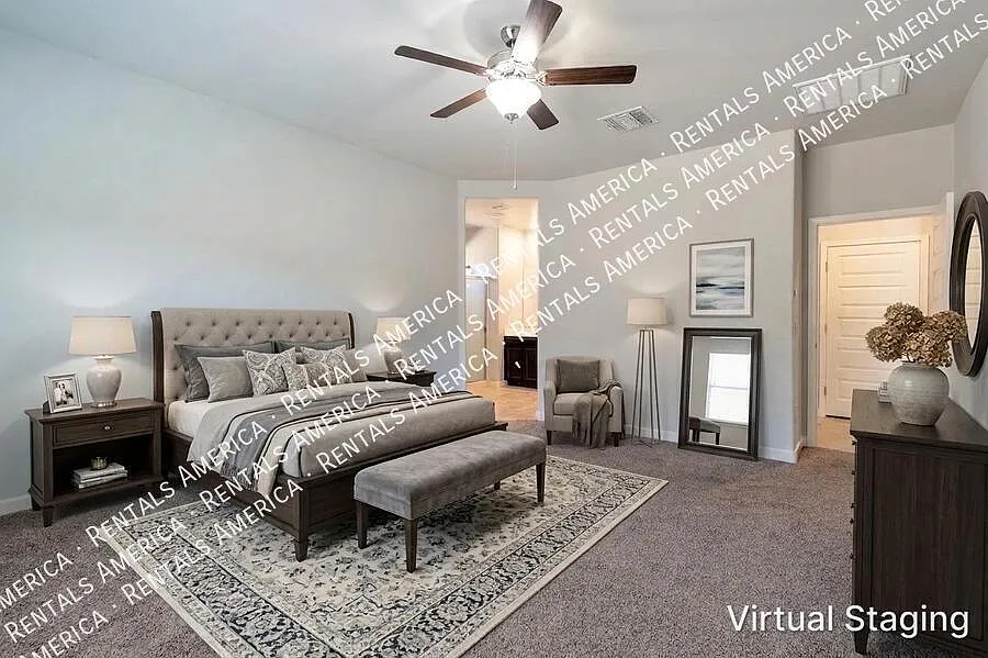 Light and airy home in Corona de Tucson — Photo 2