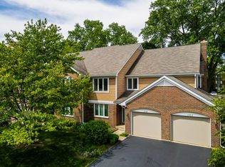1608 E Clayton Ct #1608, Arlington Heights, IL 60004