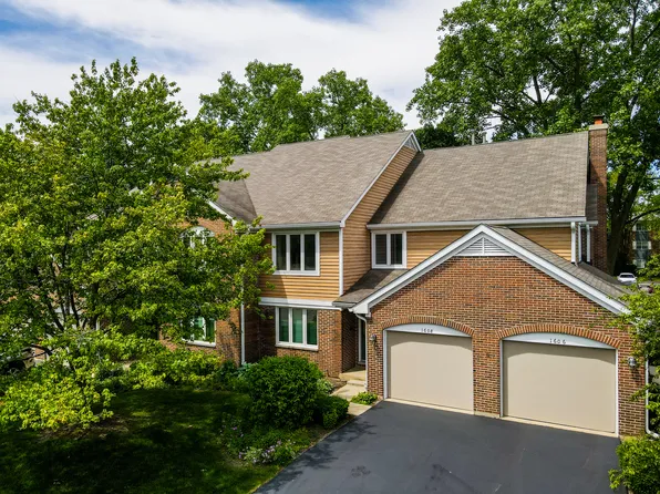 1608 E Clayton Ct #1608, Arlington Heights, IL 60004
