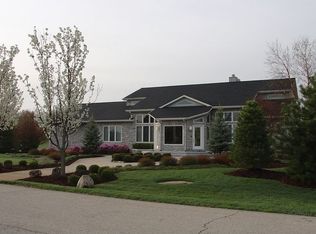 2215 Delore Dr, McHenry, IL 60051
