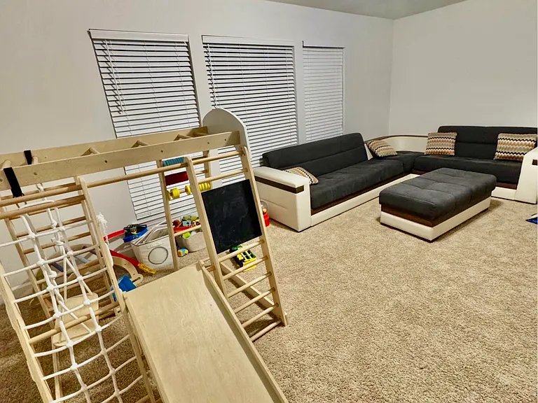 1511 Red Oak Dr — Photo 11