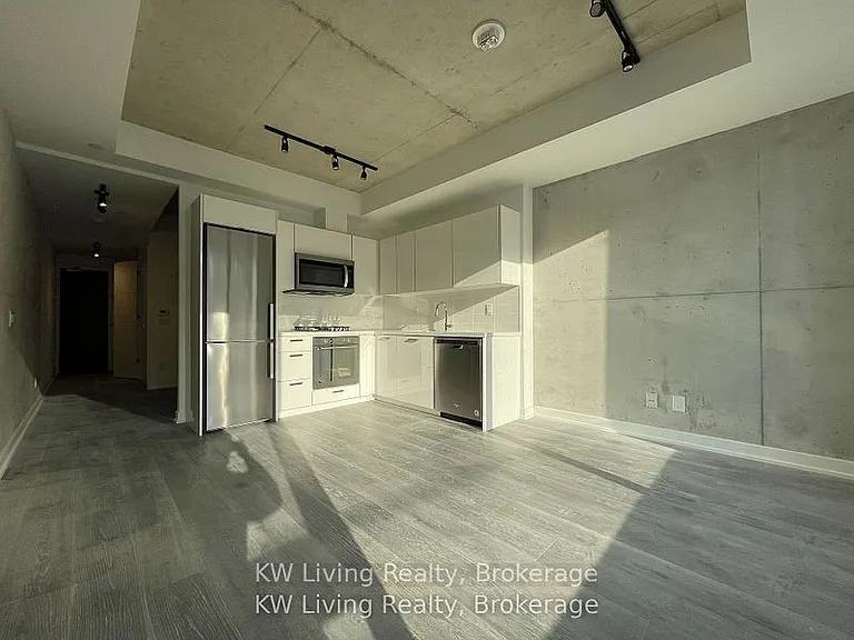55 Ontario St #315 — Photo 3