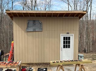 1023 Flat Rock Rd, Jamestown, TN 38556