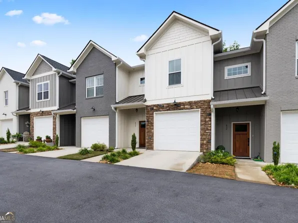 635 E 3rd St, Rome, GA 30161