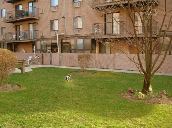 1090 E 73rd St #65, Brooklyn, NY 11234