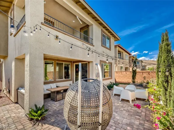 9702 Sapphire Rim Ave, Las Vegas, NV 89148