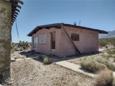 8277 Saxon Rd, Lucerne Valley, CA, 92356
