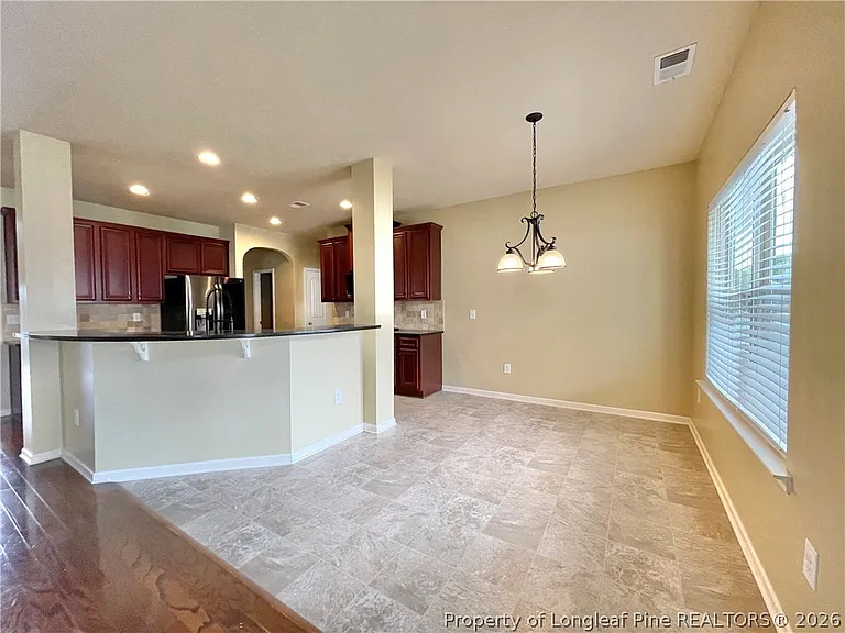 642 Regimental Dr — Photo 10