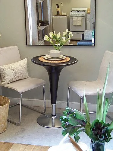 437 Hanover St #4C — Photo 3