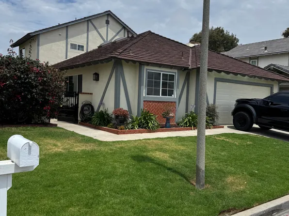 1232 Saint Helene Ct, Oceanside, CA 92054