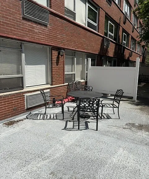 12 Hammond Pond Pkwy — Photo 7
