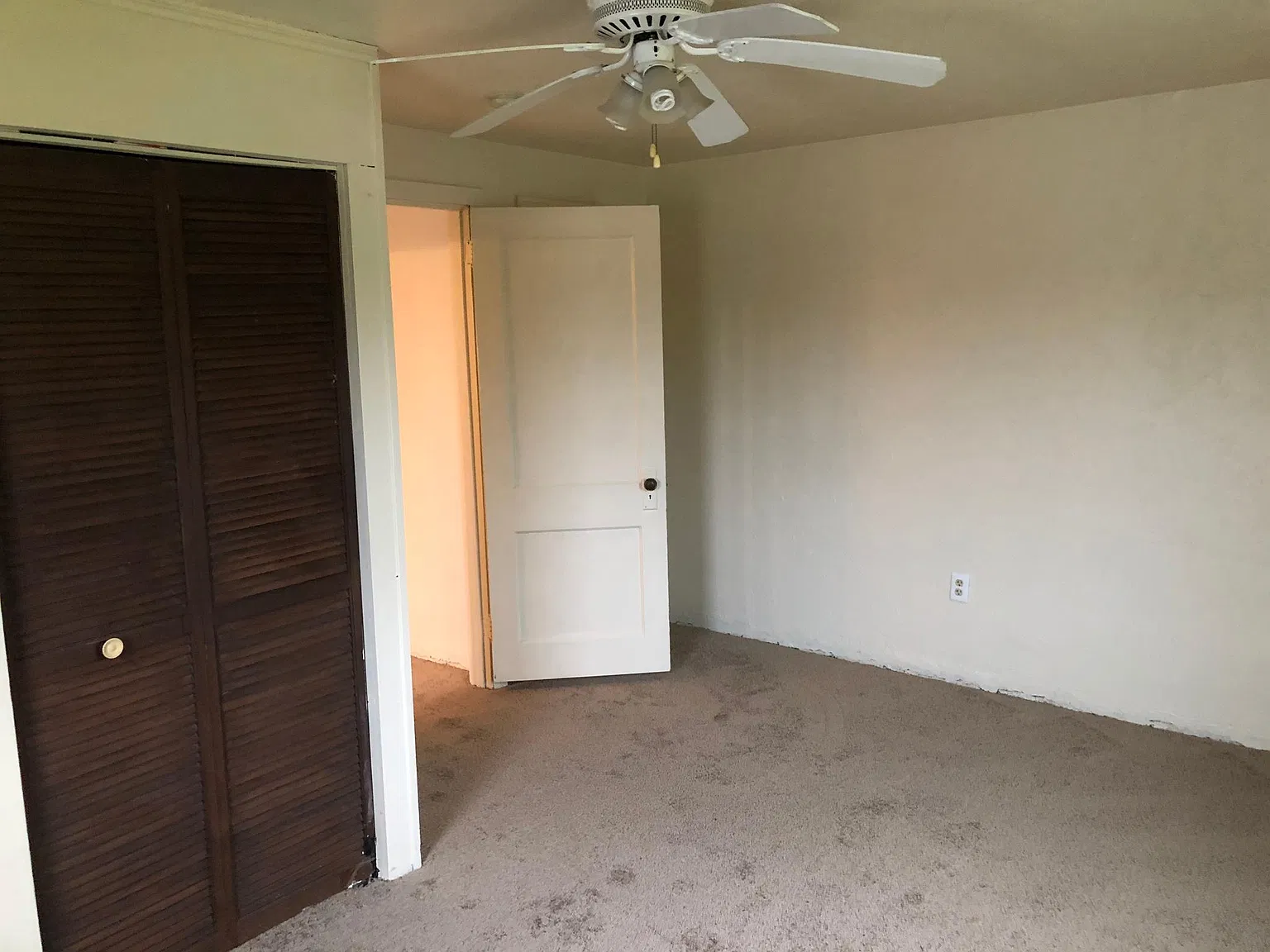 1400 Peterson Dr — Photo 4