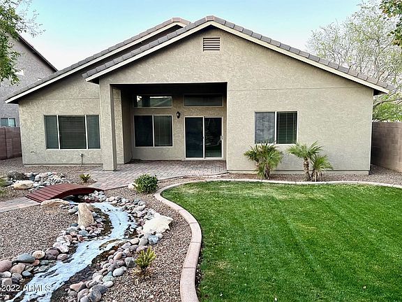 2nd image of 43981 W Adobe Cir