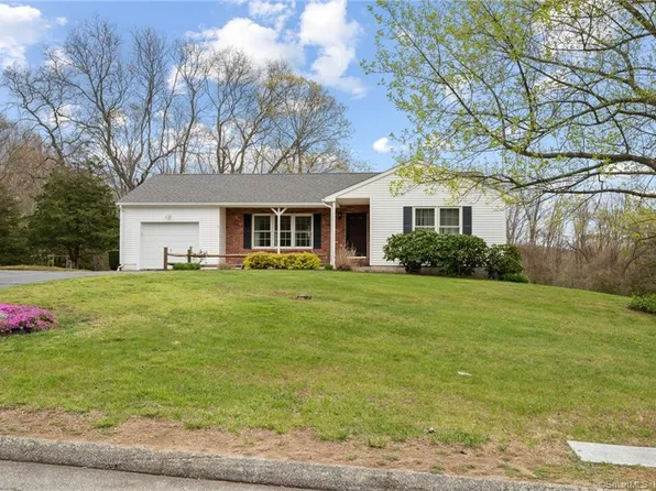 44 Mohegan Drive, Griswold, CT 06351