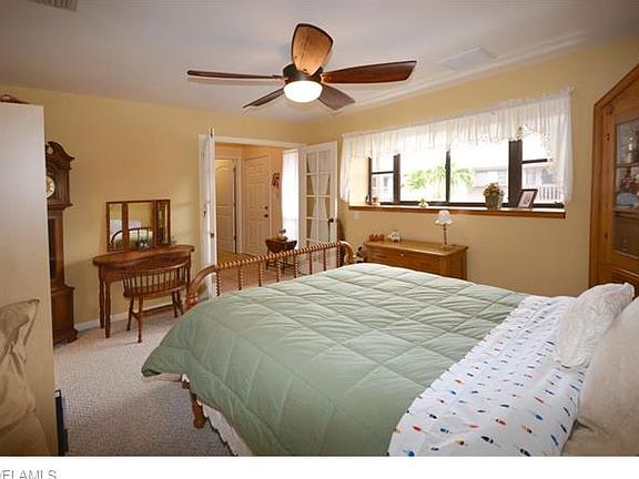 3rd image of 7629 Captains Harbor Dr APT 1201