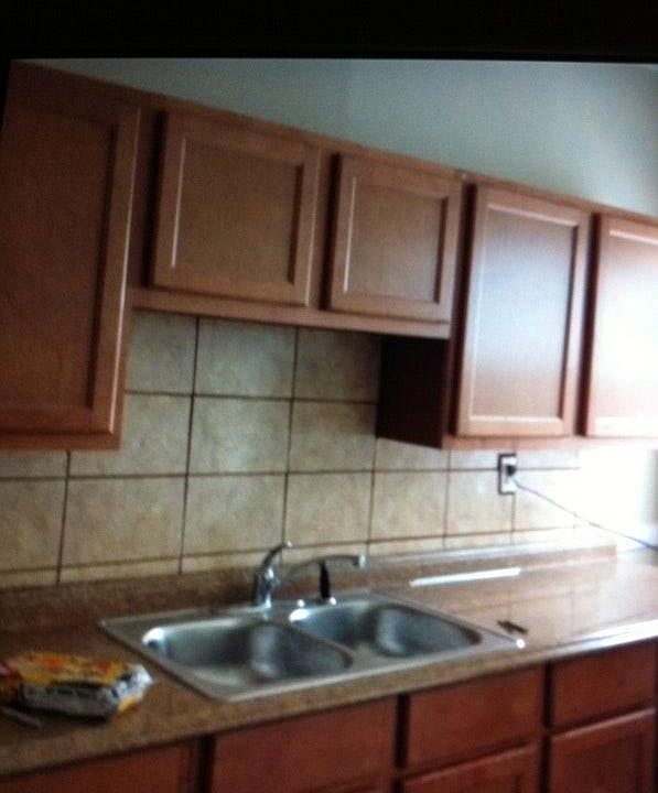 2nd image of 459 E 117th St